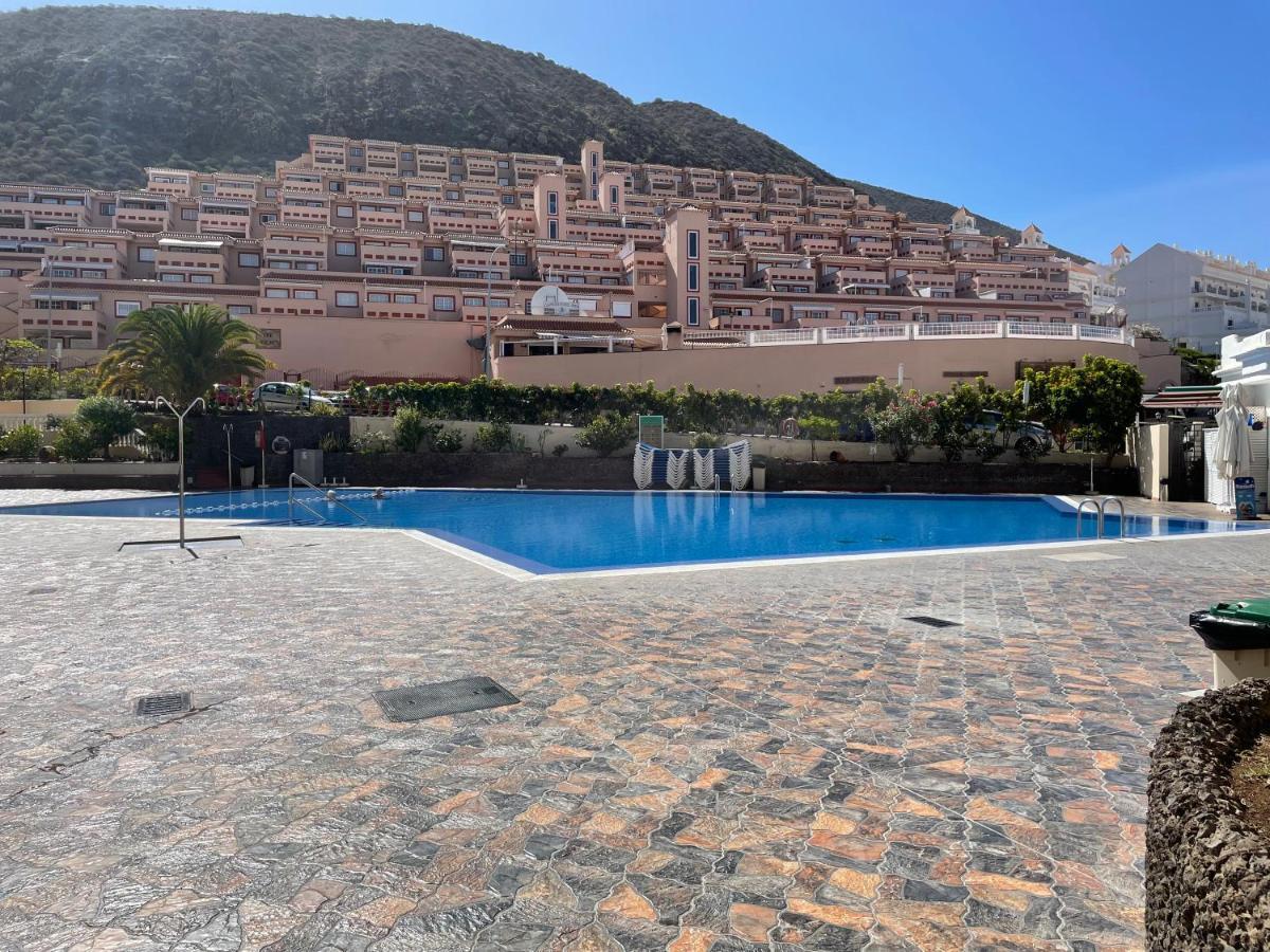 Castle Harbour Los Cristianos Beautiful Studio With Pool View Εξωτερικό φωτογραφία