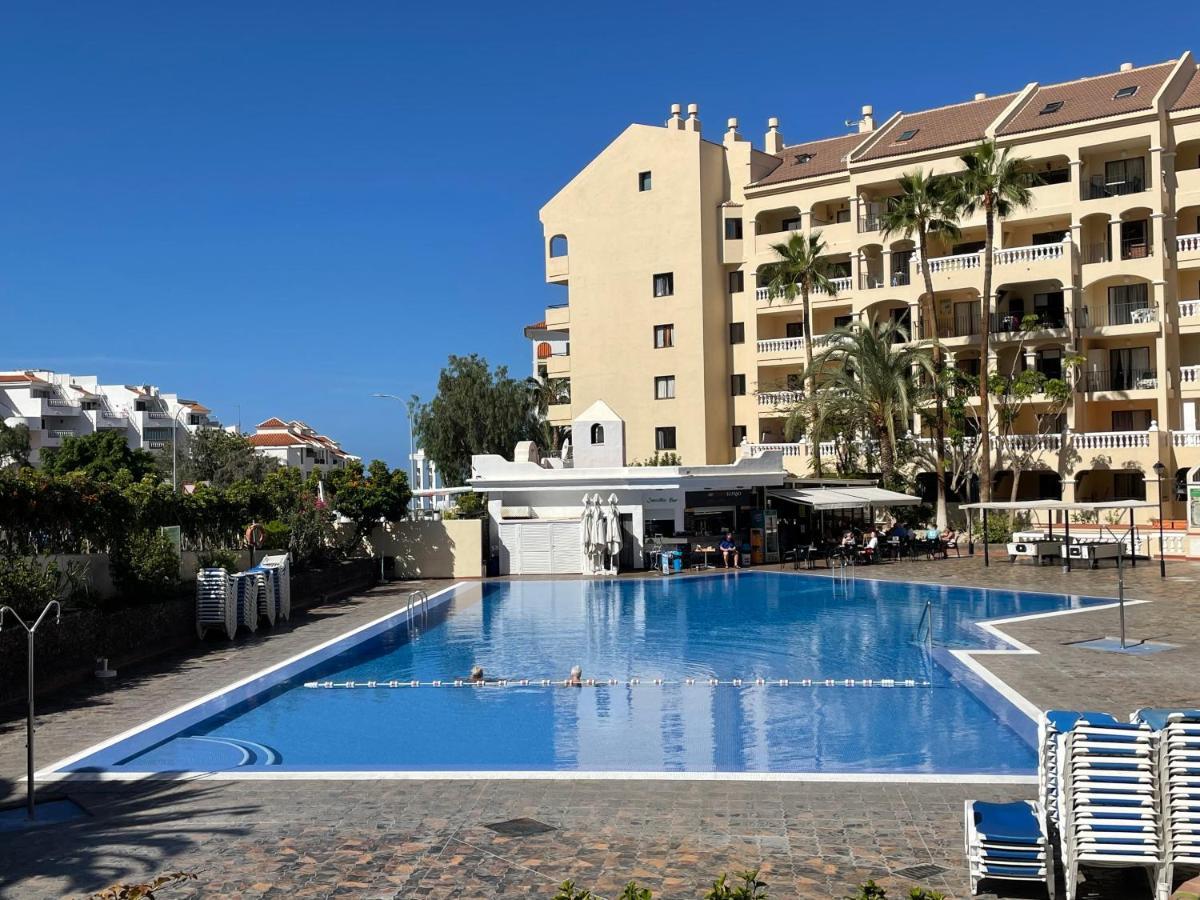 Castle Harbour Los Cristianos Beautiful Studio With Pool View Εξωτερικό φωτογραφία